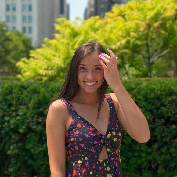 Meet your Posher, Grace - Picture 1 of 2